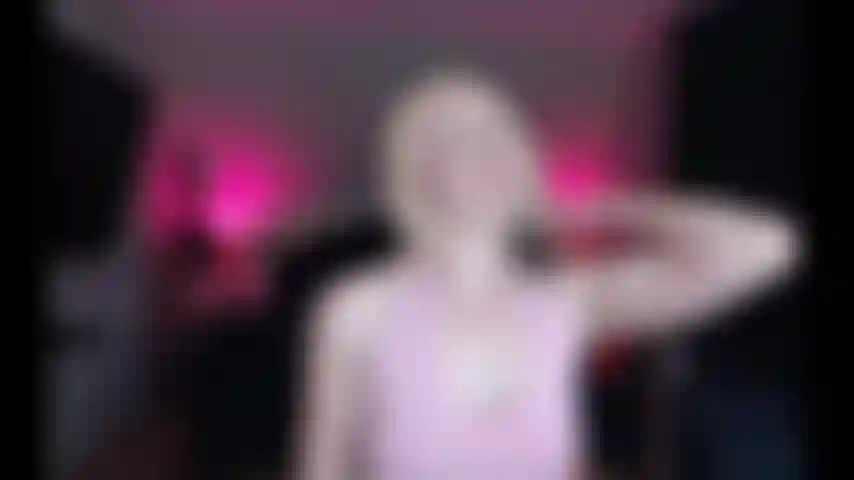 Extra sloppy pie face