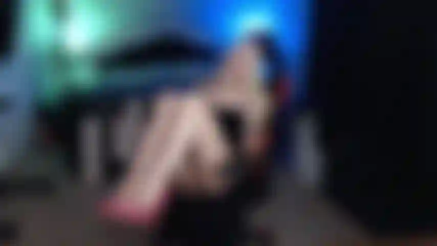 Pink heels bare legs fuck