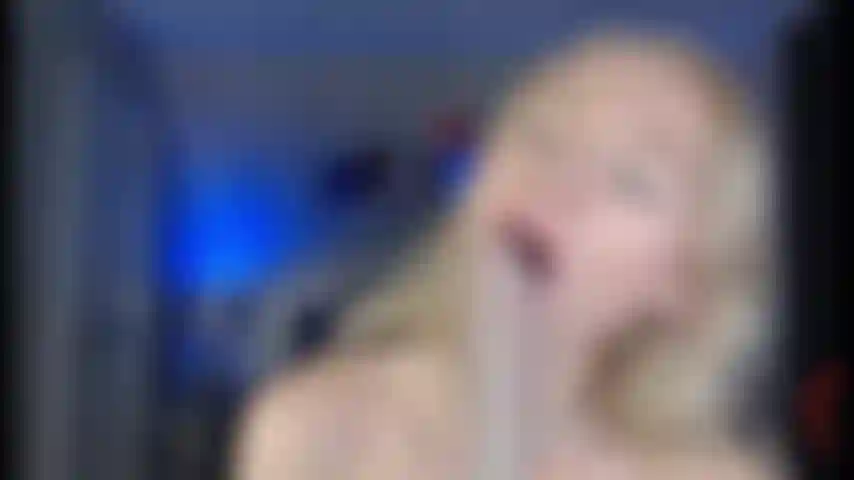 Riding and grinding moan Liam gold show