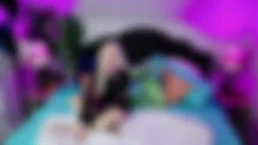 Stepbro cleanup my creampied pussy before bf gets home!