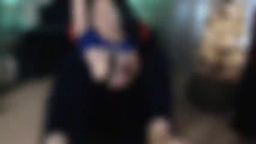 Using magic wand through jeans, cum in jeans