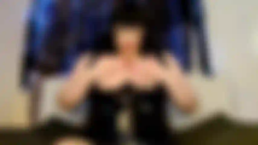 YOU'LL NEVER FUCK MY TITS