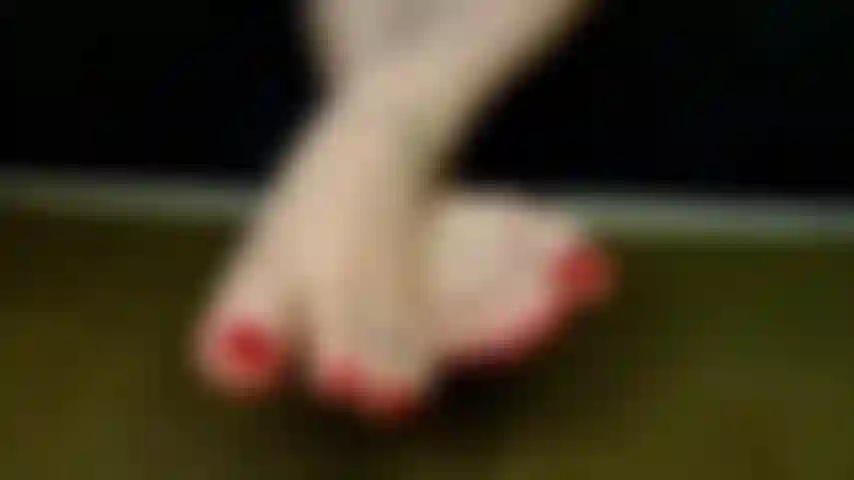 GROW WEAKER FOR MY TOES