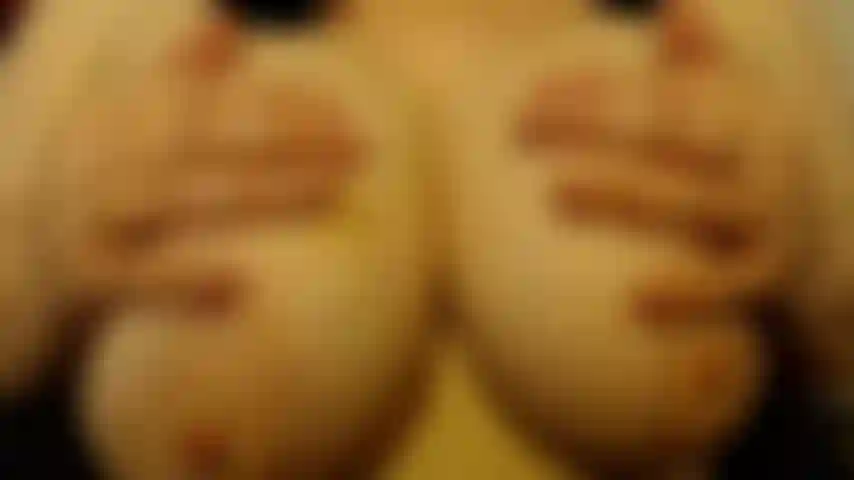 ADDICTED TO BIG TITS