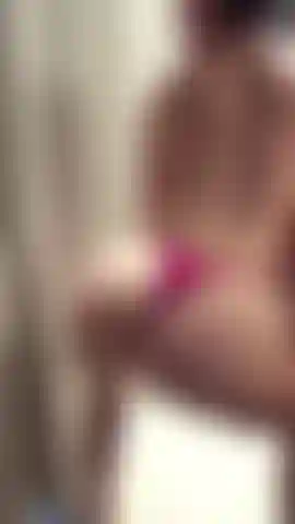 Twerking in hot pink thong!