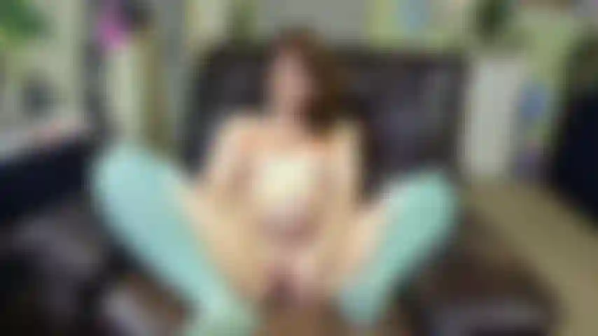 Jerking Off To Orgasm With a Plug In