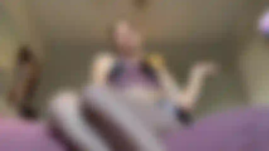 CHEERLEADER MAKES YOU HER FOOT SLAVE (ROLE-PLAY)