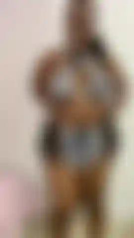 Taste my chubby body.