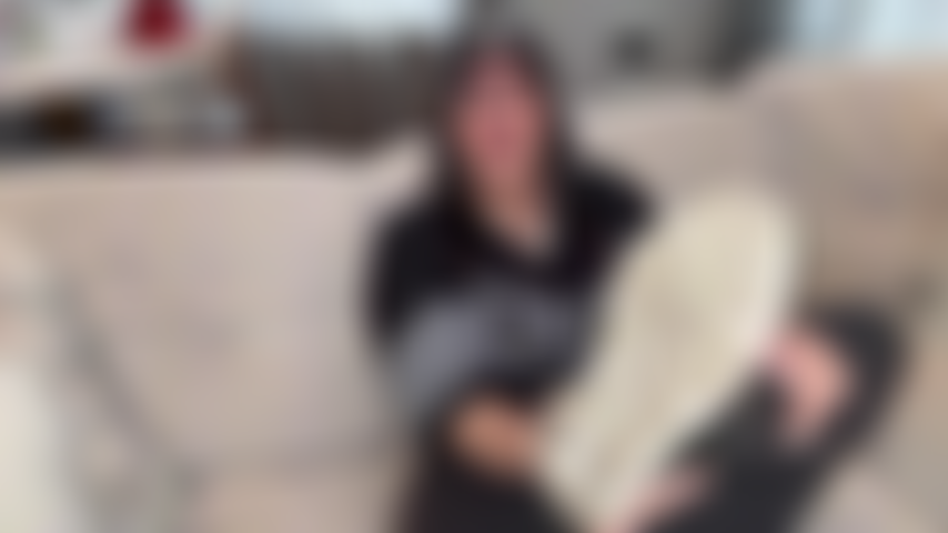 Swallow my cum & worship my feet!