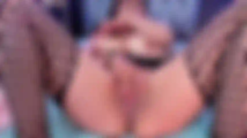 MASTURBATING MY MATURE PUSSY UNTIL I MANAGE TO COME