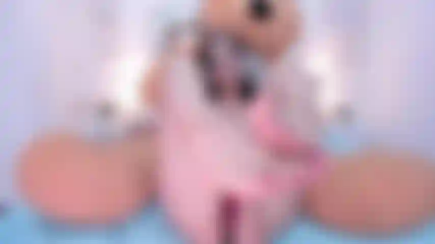 FOOT MASSAGE FOR A BIG AND HUGE COCK