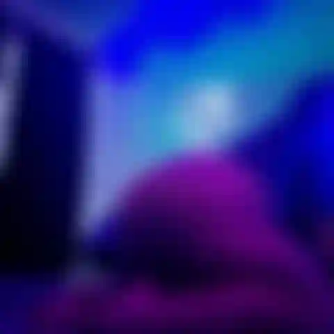 Twerking my way into your dreams, bouncing my big booty for your pleasure. Come see how memorizing it is!