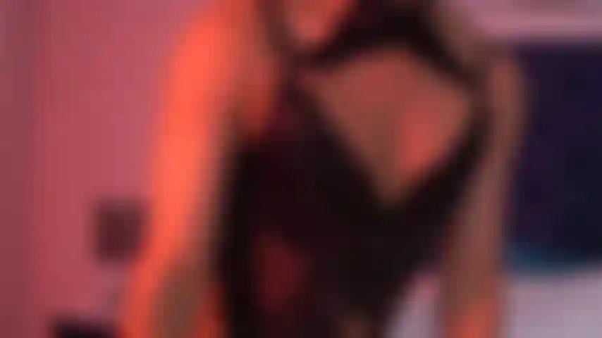 I love discovering the pleasure of playing with my body.