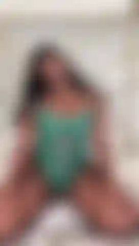 Do you wanna taste my hot body? come on and eat me