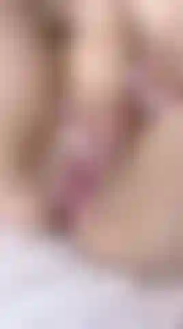 rubing my pussy so delicious