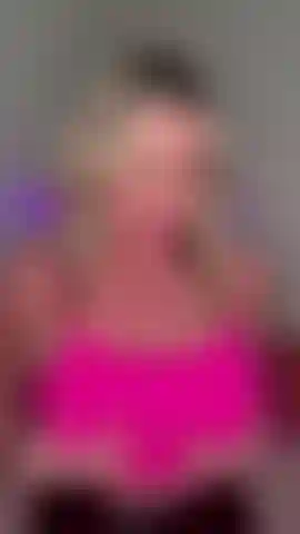 My favorite customer at the strip club always tips me extra for ALL THE EXTRAS in the VIP room. I suck and fuck him when the bouncer isn't looking. Solo video milf roleplay. All-natural 34H boobs, ass, and pussy dildo penetration.