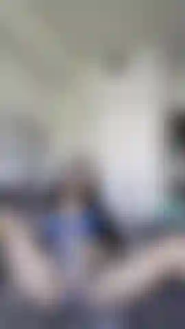 Rubbing and vibing my pussy until i orgasm!