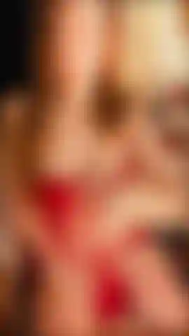 Eye contact is very important, especially in this little red