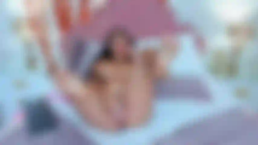 I rub my pussy with my candy, enjoying every movement while my body burns with pleasure just for you.