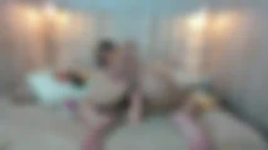 I ride my dildo (ass Spread)