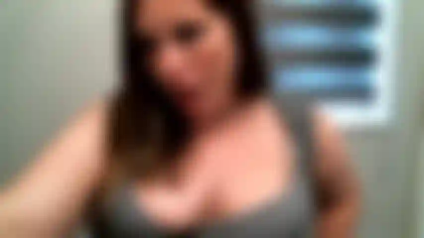 PREGNANT KIM found her favorite porn and couldn't resist! BOOBS BOUNCING PLEASURING HERSELF. (no audio)