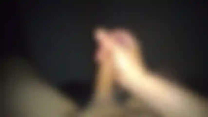 Quick rub and big load before bed