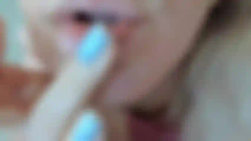 2. Seduction with lips