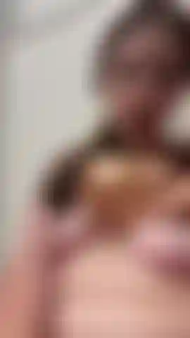 Play with my pussy in the bathroom