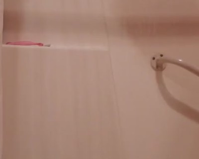 Taking a shower with Randy and worshipping her huge ass