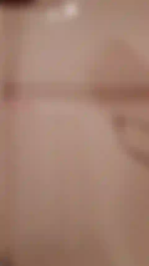 Taking a shower with Randy and worshipping her huge ass