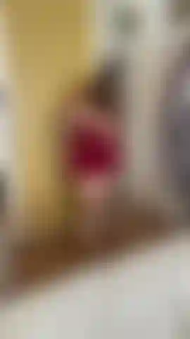 Giant titties unleashed! Am I wearing any knickers under my sexy tight miniskirt? Listen to me give you the  dirty talk of a lifetime. Parting my pussy and holding myself open for you