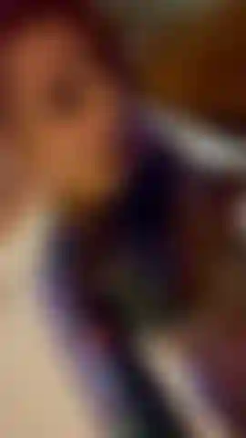 Flashing on public bridge- pedestrian sees me