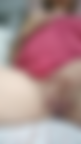Masturbation with toy !