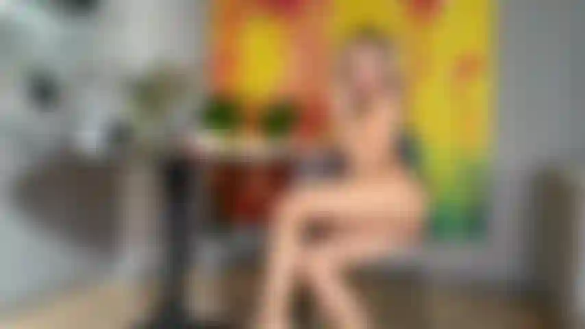 Eating burger and fries NAKED. YUMMY!