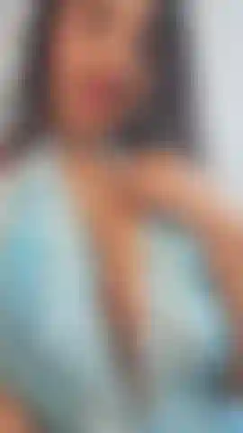 I play with my tits i cover them with saliva.