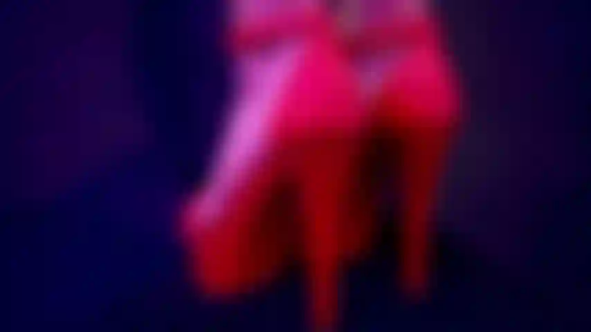 Admire my sensuality.