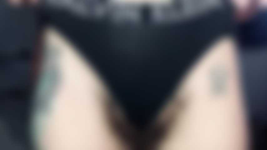 Hypnotic goddess bush worship in 4k: it's time to give up your old life and start anew. Get lost in my bush, feel yourself falling deeper under my spell, illuminate your mind with the urge to please.