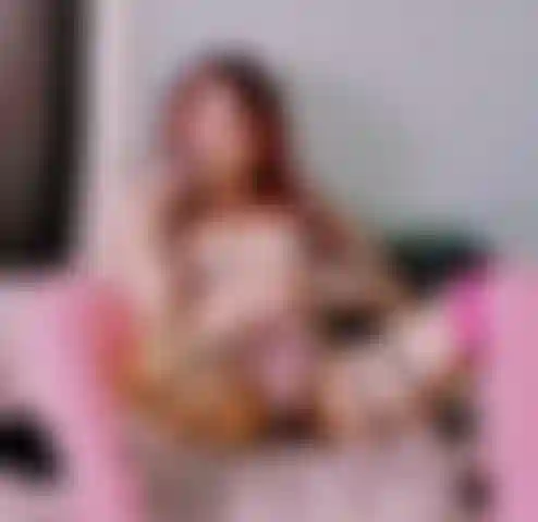 for everyone who keeps asking how big I am. See for yourself ;b