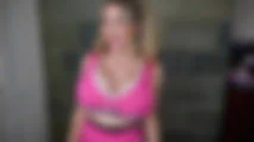 Bimbo Cheerleader Tryout