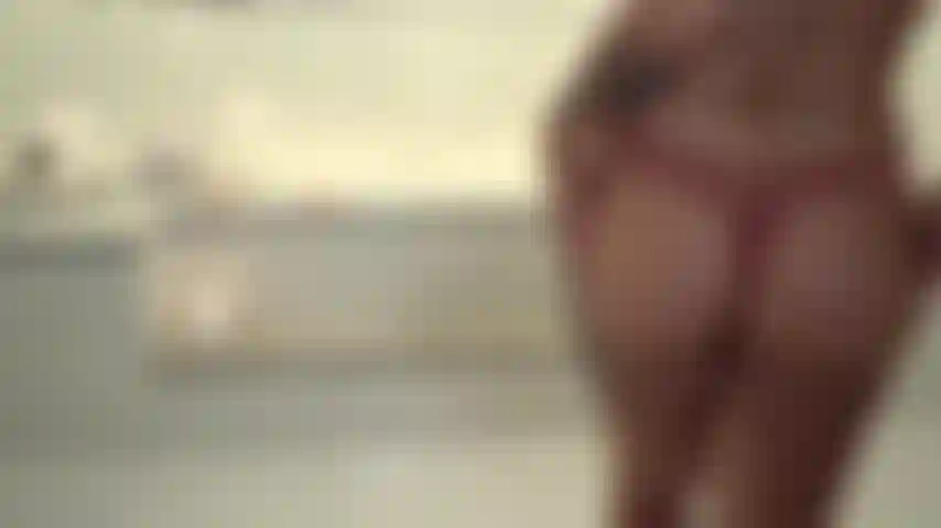 JOIN ME TO TAKE A DELICIOUS BATH