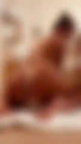 Sensual Oily ass tease on holiday