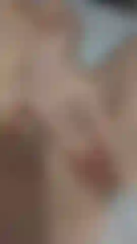 Watch my play with myself while I moan and cum hard!