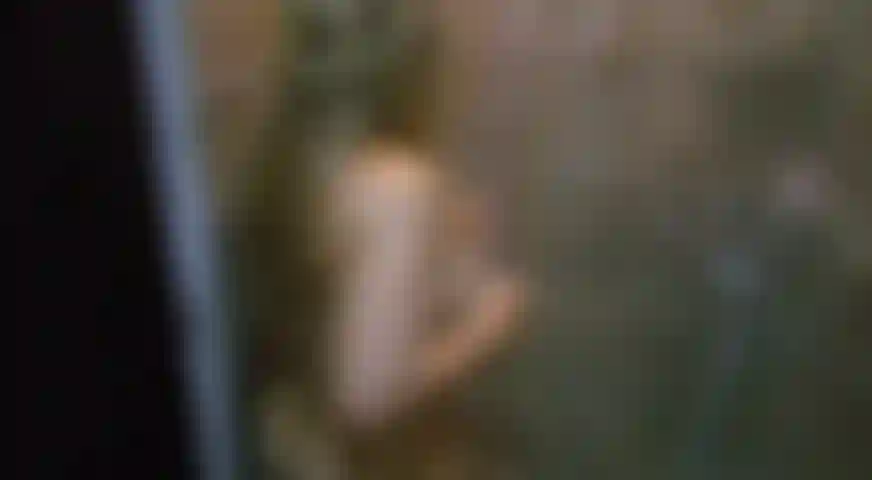 Come with me to take a shower