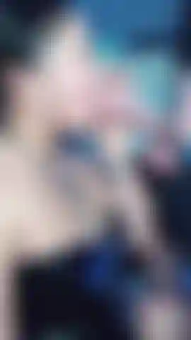 *NEW* Alexa takes a massive facial