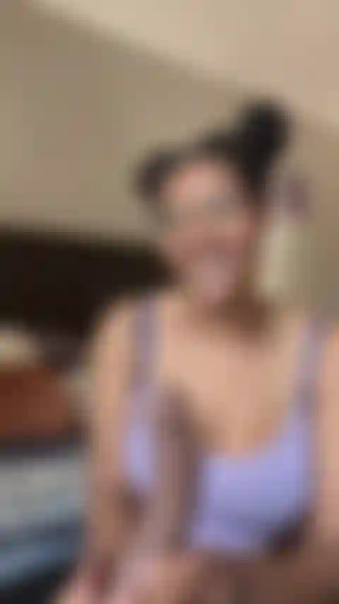 XL Dildo Stretches and Stuffs Me