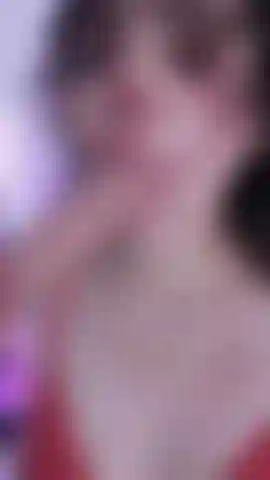 Chica loca chupa tu deliciosa polla