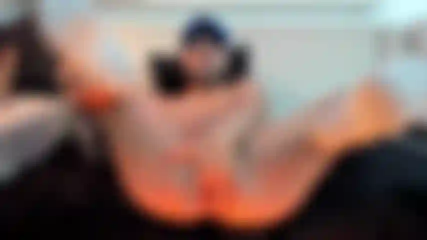 I show you how i touch myself,Happy end.