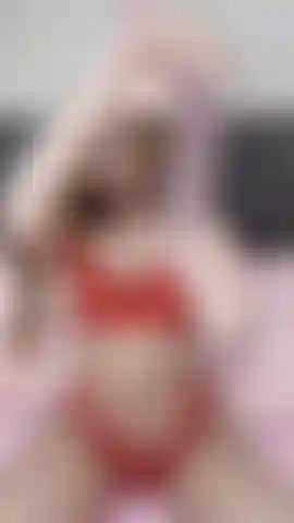 My new seahorse glass dildo slid in so perfectly then