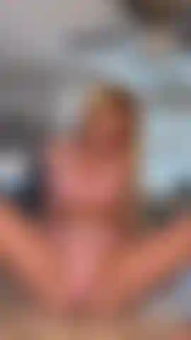 Turned my kitchen into a slip-n-slide  warmed up by fingering my tight little asshole, pussy vibed raw with my new pink toy, then I fucking exploded all over the counter SQUIRT EVERYWHERE. Whos next to get drenched? [10 mins]