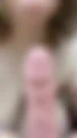 Watch me gag over and over again (mini vid).